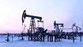 Giá dầu thế giới tăng hơn 3% trong tuần