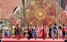 Hơn cả một ngày hội
