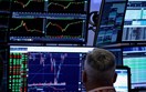 Chứng khoán Mỹ tăng điểm, giá dầu và đồng USD giảm