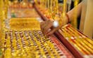 Giá vàng hướng đến tuần giảm mạnh nhất trong 6 tháng do đồng USD mạnh lên