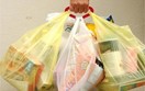 Từ ngày 1/1/2027, các chợ và cửa hàng tiện lợi không cung cấp miễn phí túi nilon khó phân huỷ
