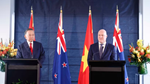 Tổng Bí thư, Chủ tịch nước Tô Lâm và Thủ tướng New Zealand gặp gỡ báo chí và chứng kiến trao các văn kiện hợp tác