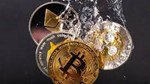 Bitcoin vượt mức 40.000 USD 