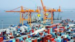 Xuất nhập khẩu tăng tốc giữa biến động toàn cầu