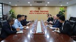 Thứ trưởng Nguyễn Việt Sơn làm việc với lãnh đạo Tập đoàn Baker Hughes