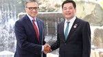 Bộ trưởng Nguyễn Hồng Diên tiếp đoàn Hội đồng Kinh doanh Canada