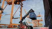 10 tháng năm 2026, kim ngạch xuất nhập khẩu hàng hóa vượt mốc 1.000 tỷ USD