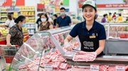 Giá heo hơi hôm nay 4.8: Miền Trung và miền Nam đi ngang