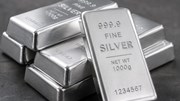 Ngày 25/8: Giá bạc trong nước giảm nhẹ, giá bạc thế giới vượt 69