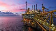 Giá dầu thế giới tăng 1%
