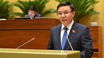 Bộ trưởng Bộ Công Thương Lê Mạnh Hùng trình bày Tờ trình dự án Luật Dầu khí (sửa đổi)