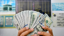 Đồng USD neo gần mức cao nhất 2 tháng do quan ngại lạm phát