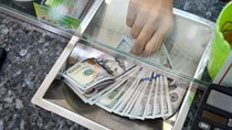 Đồng USD tăng giá khi căng thẳng Trung Đông khiến giới đầu tư lo ngại