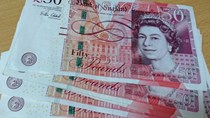 Đồng bảng Anh tăng giá mạnh so với đồng USD
