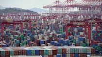 Xuất, nhập khẩu tháng 8 của Trung Quốc giảm ít hơn dự kiến