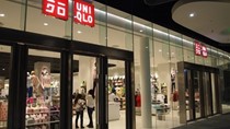 Uniqlo mở cửa hàng lớn nhất Đông Nam Á tại Singapore