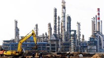 Trung Quốc tăng tốc đầu tư dầu khí vì lo ngại an ninh năng lượng
