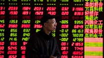 MSCI hoãn “kết nạp”, chứng khoán Trung Quốc lao dốc