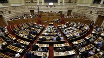Quốc hội Hy Lạp chấp thuận điều khoản của chủ nợ