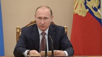 Ông Putin ký luật đẩy sớm bầu cử quốc hội Nga 2016