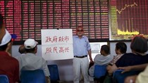 Trung Quốc đóng cửa thị trường chứng khoán nghỉ lễ đầu tháng 9