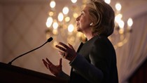 Bà Hillary Clinton đối mặt với nguy cơ bị điều tra