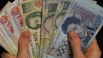 Lạm phát phi mã, Venezuela tăng mệnh giá tiền