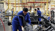 PMI tháng 8 tăng chậm nhất 6 tháng