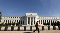 Fed để ngỏ khả năng tăng lãi suất vào tháng 10