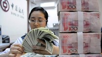 Tiền tháo chạy khỏi Trung Quốc mạnh kỷ lục 