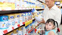 Tiếp tục công bố giá bán lẻ 6 sản phẩm sữa cho trẻ dưới 6 tuổi