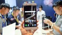 Ảnh thực tế Zenfone 3 Ultra màn hình lớn sắp bán ở Việt Nam