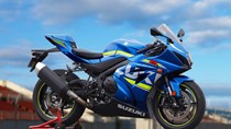 Siêu môtô GSX-R1000 2017 giá từ 14.600 USD