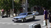 Bắt gặp “gương di động” Mercedes-AMG C63 S Edition 1 trên đường phố