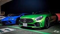 Vẻ đẹp siêu xe Mercedes-AMG GT R màu xanh lục tại thị trường Nhật Bản