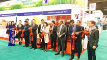 Lễ khai mạc Gian hàng Quốc gia Việt Nam tại triển lãm quốc tế thực phẩm PLMA Hoa Kỳ
