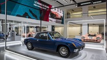 Porsche kỷ niệm 70 năm sinh nhật xe thể thao với triển lãm độc đáo