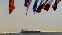 Doanh thu của kênh đào Suez ước tăng 10% trong tài khóa 2021-2022