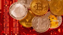 Bitcoin nằm ngoài top 10 tài sản tiền điện tử tăng trưởng mạnh nhất 2021