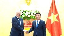 Bộ trưởng Nguyễn Hồng Diên làm việc với Đại sứ Phần Lan tại Việt Nam và DN năng lượng Phần Lan