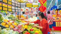 Người tiêu dùng Việt đổi nhịp sắm Tết