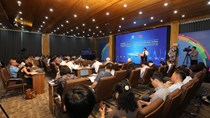 Nâng tầm vị thế Việt Nam trong làn sóng tái cấu trúc chuỗi sản xuất toàn cầu