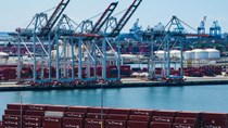 Giá xuất nhập khẩu của Mỹ bất ngờ hạ nhiệt mạnh ngoài dự báo