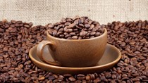 TT cà phê tuần 13 (29/3 – 02/4): Giá hai sàn giao dịch sụt giảm do điều chỉnh thanh lý vị thế đầu cơ