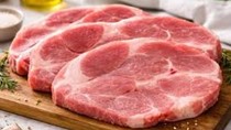 Giá thịt heo hôm nay 13/4: Nạc vai tại WinMart và Hà Hiền giữ giá đi ngang
