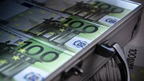 Tỷ giá euro ngày 21/5: Thị trường chợ đen tiếp tục giảm giá