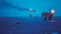 TT dầu TG ngày 1/8: Giá dầu Mỹ mở cửa trên 50 USD lần đầu tiên kể từ tháng 5/2017