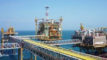  Đường ống dẫn dầu Forties Biển Bắc bơm một nửa công suất