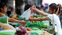 Tháng 8, giá hàng hóa có thể tăng nhẹ do mưa lũ