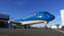 Vietnam Airlines đón chiếc máy báy A350 đầu tiên